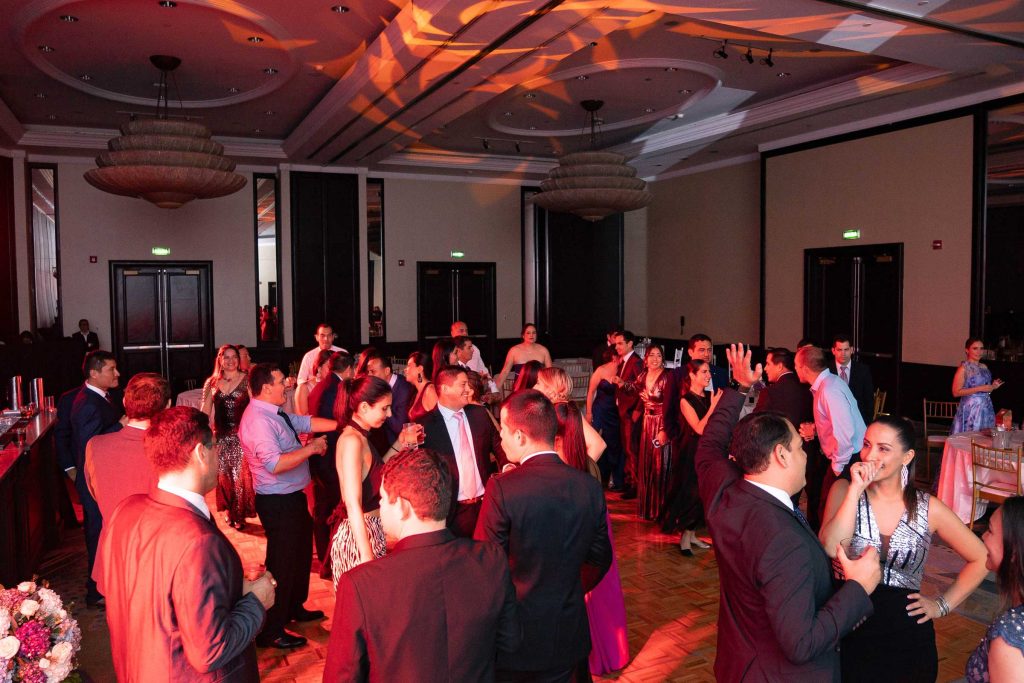 2-ILUMINACION-LED-CULS-PROMOTE-EVENTOS